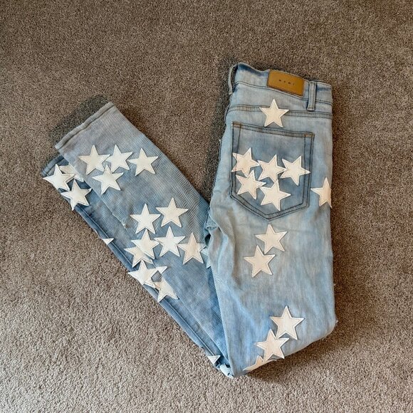 mnml X255 Star Skinny Light Wash Appliqué Jeans men's Size 31 (32x33)